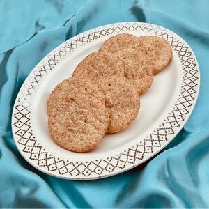 Vintage ❉ Metallic Dot Oval Rim China Plate Serving Dish Cream Silver Metallic